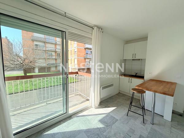 Toulouse Rangueil T1, Proche métro et facs, 23.13 m2, balcon,  , lumineux, parking