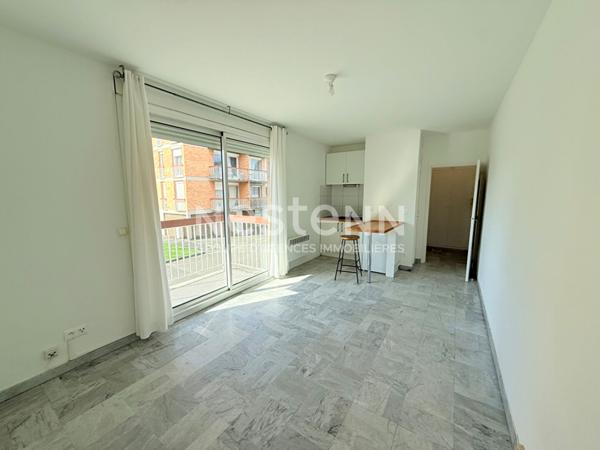 Toulouse Rangueil T1, Proche métro et facs, 23.13 m2, balcon,  , lumineux, parking