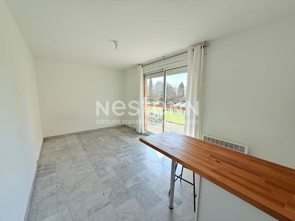 Toulouse Rangueil T1, Proche métro et facs, 23.13 m2, balcon,  , lumineux, parking