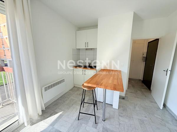 Toulouse Rangueil T1, Proche métro et facs, 23.13 m2, balcon,  , lumineux, parking