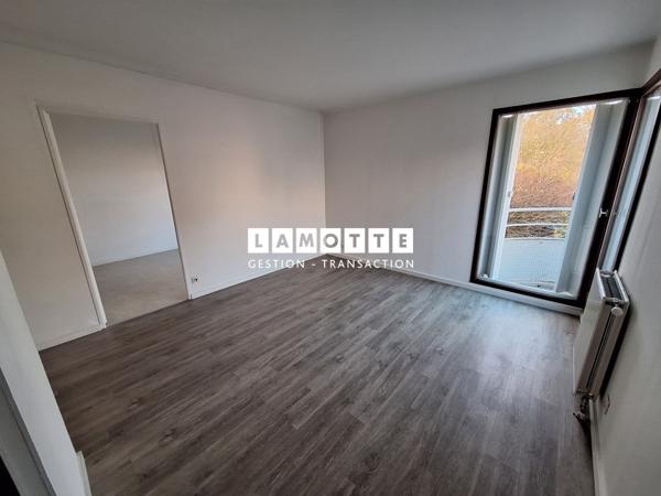 Appartement à louer 2 pièces - 33 m²