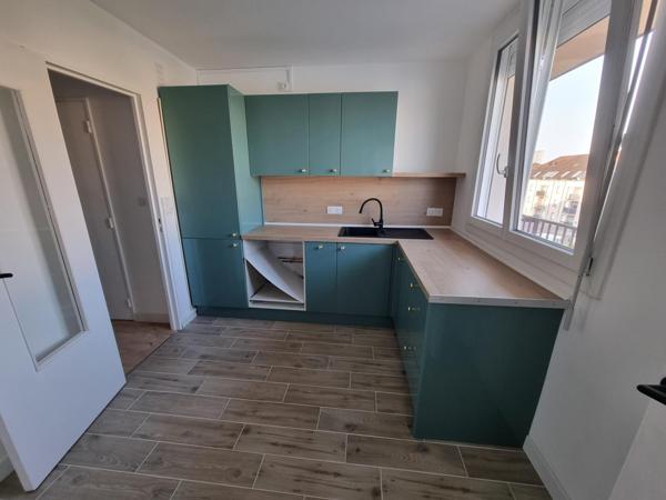 Appartement à LIMOGES, 87000 - 2 pièces 49m²