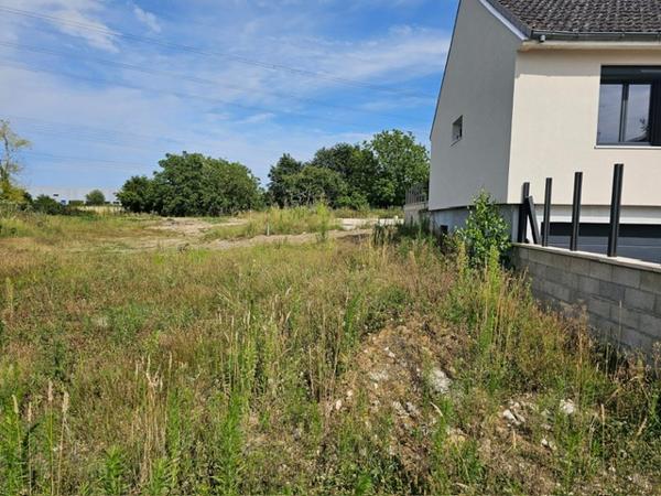 Saint-Germain-lès-Arpajon (91180) TERRAIN A BÂTIR EN LOT ARRIERE - 323 M2 - VIABILISÉ - A 2 MIN DE LA GARE DE LA NORVILLE