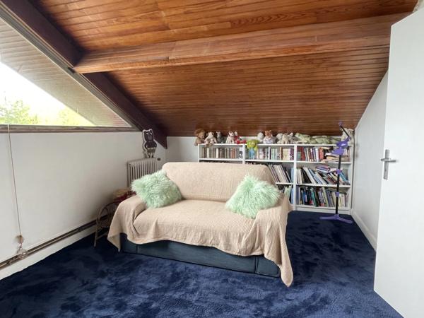 Maison d’architecte dans un domaine privé aux portes de Saint-Germain-en-Laye