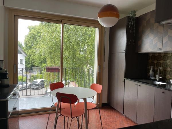 Maison d’architecte dans un domaine privé aux portes de Saint-Germain-en-Laye