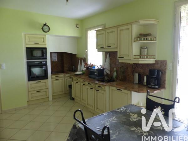 Maison à vendre 7 pièces 215 m² Aire-sur-l'Adour