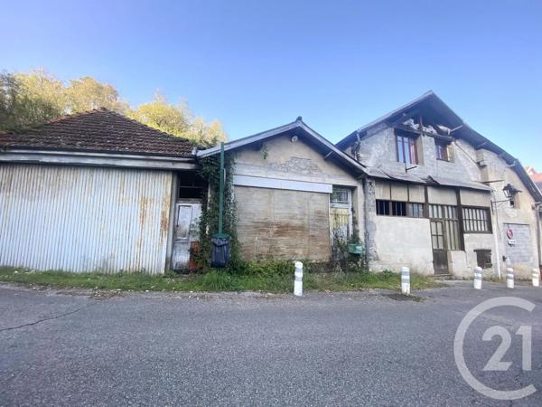 Maison à vendre  5 pièces - 60 m 2   LE PONT DE BEAUVOISIN  - 38