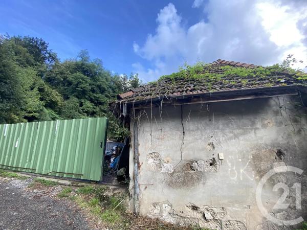 Maison à vendre  5 pièces - 60 m 2   LE PONT DE BEAUVOISIN  - 38