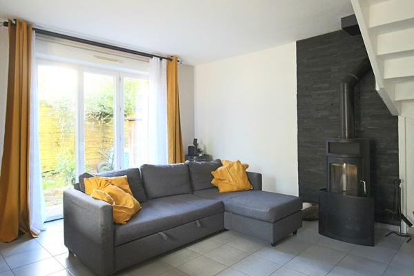 Maison 3 chambres avec jardin et parking