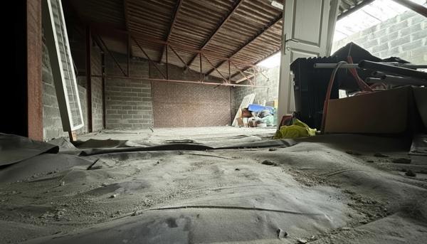 Local d’activité / entrepôt loué avec surface disponible – 450 m² – Roubaix – Opportunité investisseur ou utilisateur