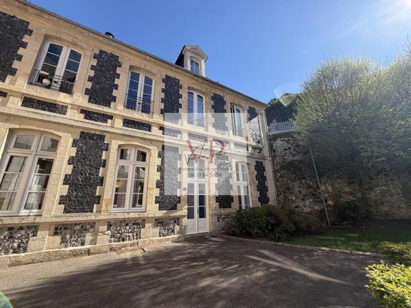 Honfleur (14600) Charmant studio esprit loft avec beaux volumes, à deux pas de la plage