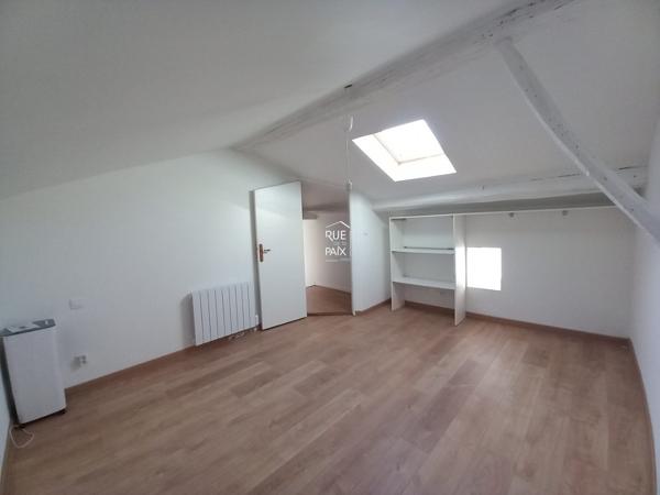 86360 CHASSENEUIL DU POITOU Maison Chasseneuil Du Poitou 4 pièce 89 m²