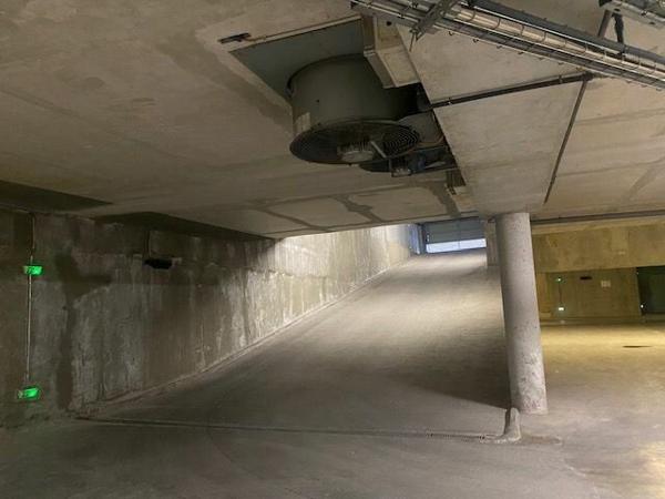 Stationnement à louer    12 m2 Sainte-Maxime