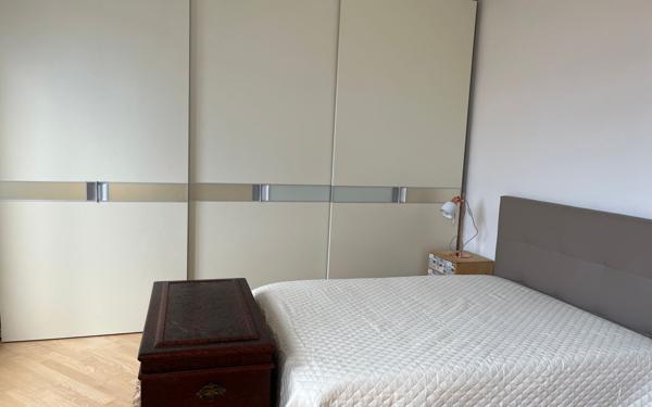 Appartement à louer    3 pièces • 74 m2 Pau