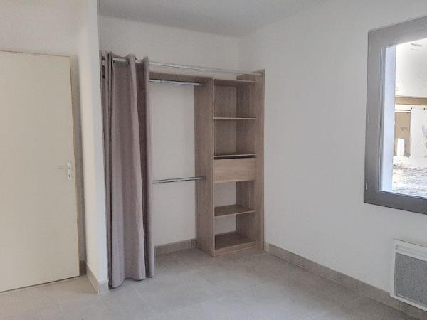 Camaret-sur-Aigues (84850) Maison 4 pièce(s) 85 m2 avec garage