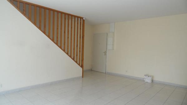 Appartement TRELAZE 3 pièce(s) 65 m2