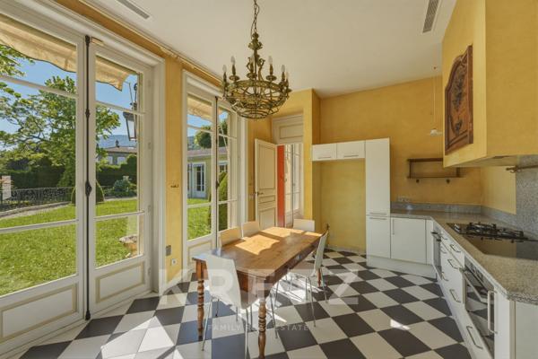 Magnifique villa MEYLAN, quartier privilégié