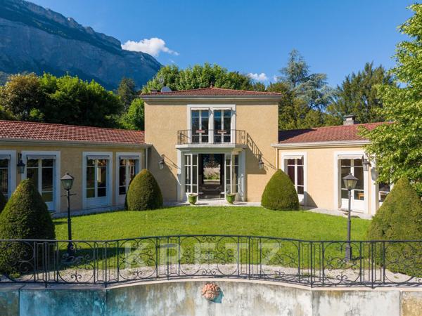 Magnifique villa MEYLAN, quartier privilégié