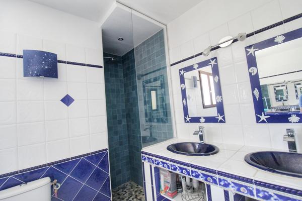 Villa T5 piscine et garage