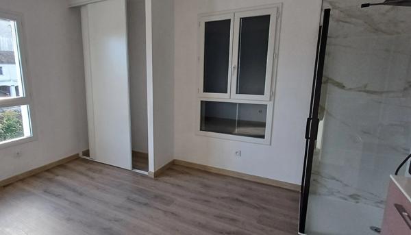Maison à vendre 4 pièces SIREUIL (16)