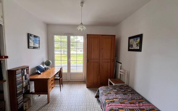 Maison à vendre    6 pièces •  Parentis-en-Born