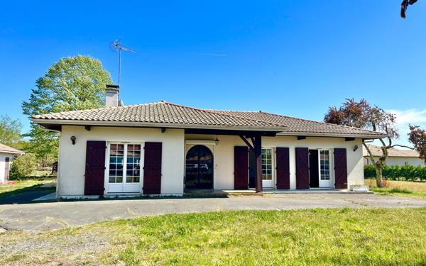 Maison à vendre    6 pièces •  Parentis-en-Born