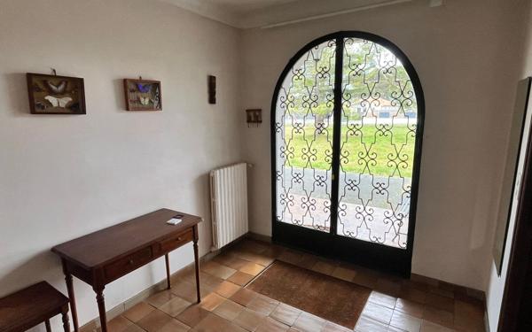 Maison à vendre    6 pièces •  Parentis-en-Born