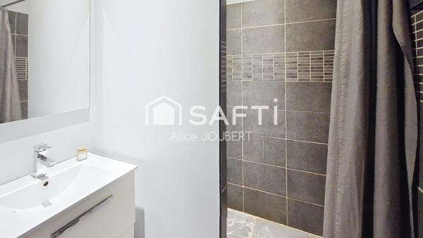 Maison d'architecte, proche centre-ville.