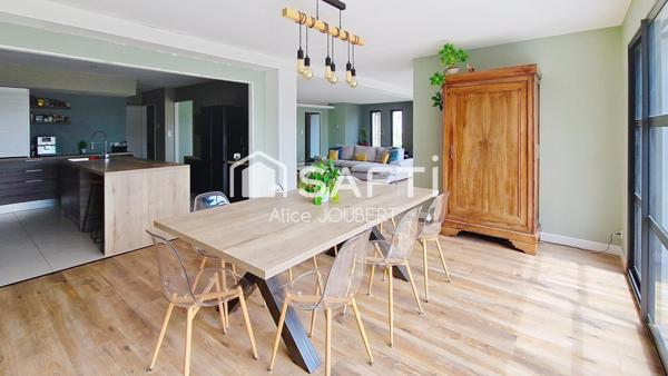 Maison d'architecte, proche centre-ville.