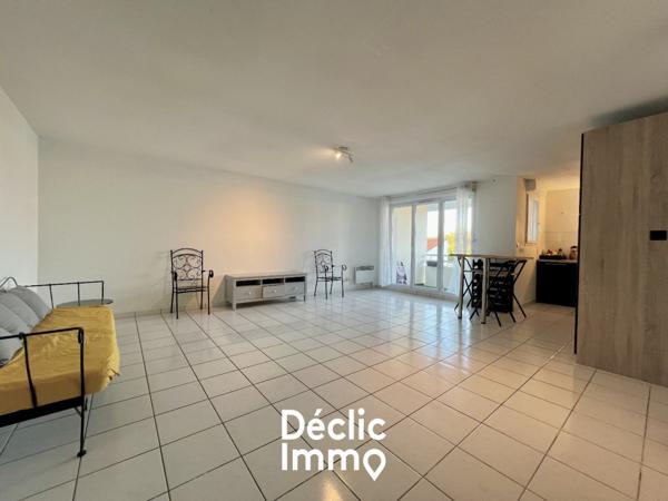 Vente appartement en résidence Royan, 52m² 2 pièces 199 900€ avec balcon