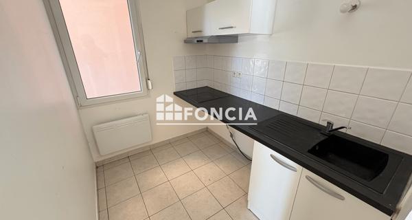 Location Appartement 2 pièces 45 m² - Guilherand-granges 07500