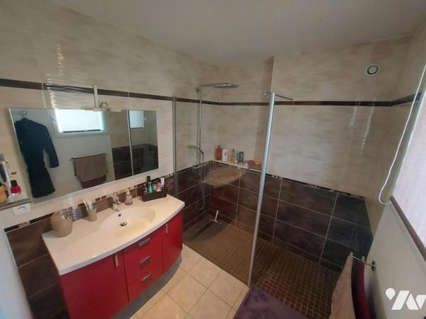 MAISON 128M² SUR UNE PARCELLE DE 602M² 