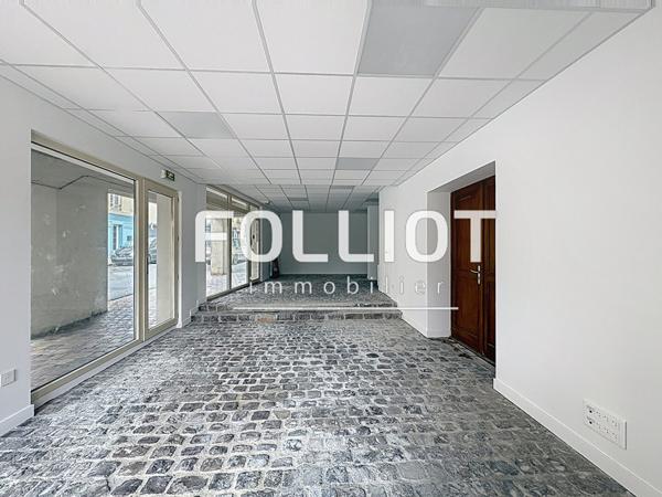 Bayeux, location local commercial 76 m²