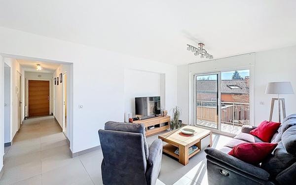 Appartement à vendre    3 pièces • 84,59 m2 Saint-Julien-en-Genevois