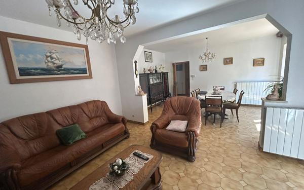 Maison à vendre    5 pièces •  Hayange