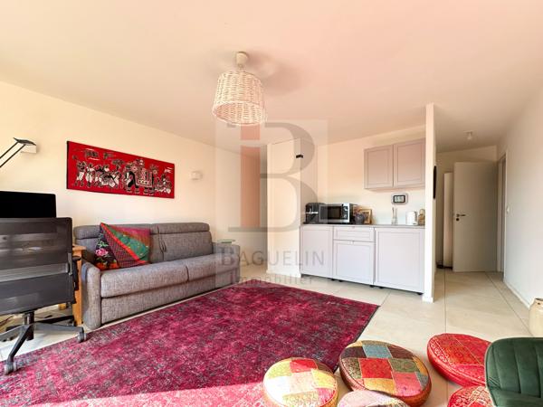 Maison vue mer avec garage