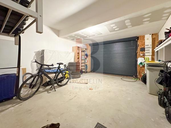 Maison vue mer avec garage