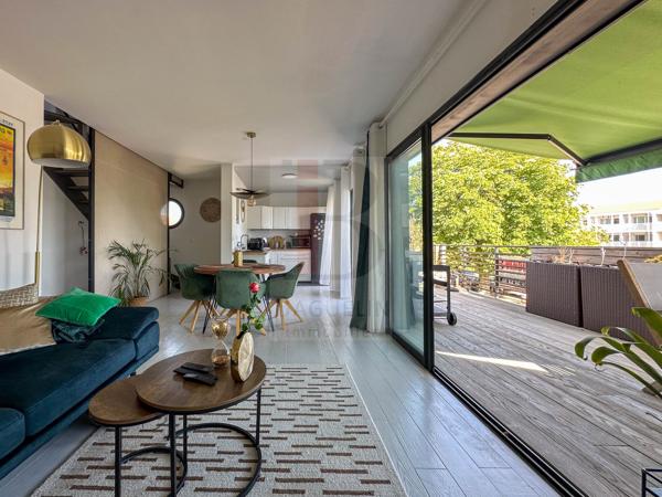 Maison vue mer avec garage
