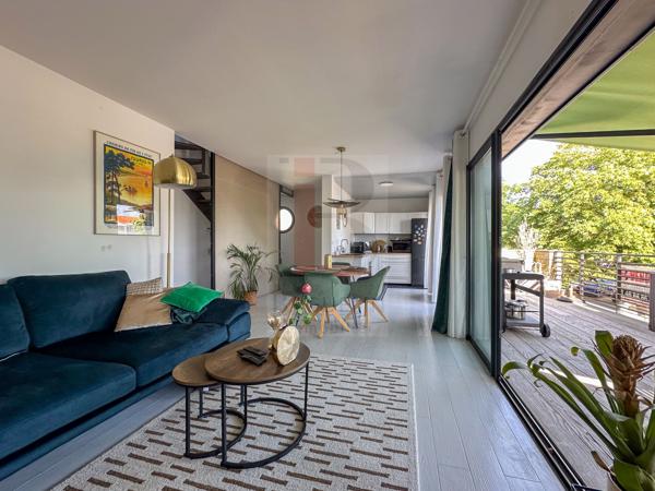 Maison vue mer avec garage