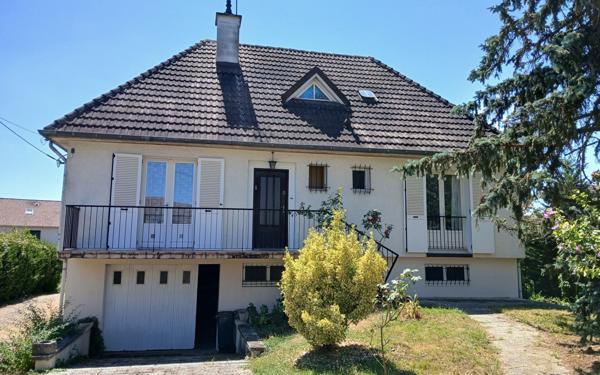 Maison à vendre    5 pièces • 106 m2 La Chapelle-Saint-Ursin