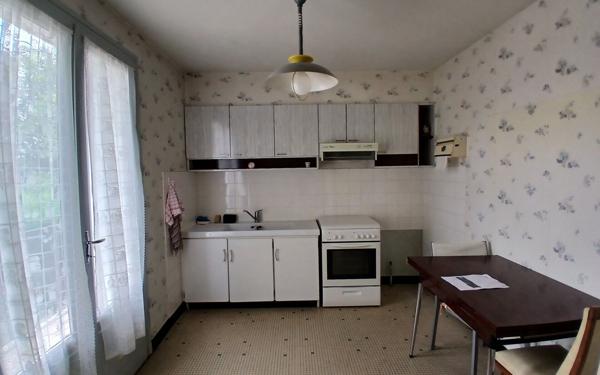 Maison à vendre    5 pièces • 106 m2 La Chapelle-Saint-Ursin