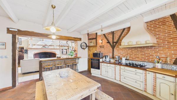 Maison familiale avec piscine à proximité du centre-ville de Montauban Montauban