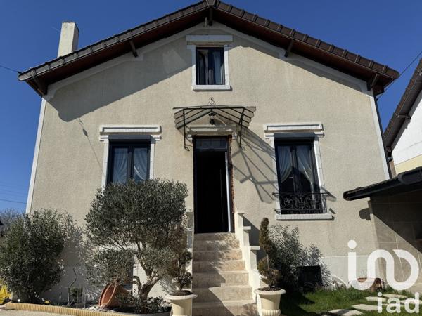 Maison traditionnelle 3 pièces de 88 m² à Villepinte (93420)