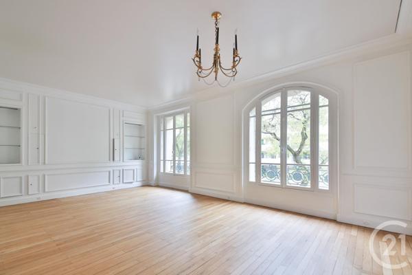 Appartement F4 à vendre  4 pièces - 112,97 m2 PARIS - 75016