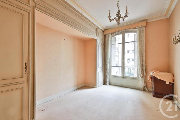Appartement F4 à vendre  4 pièces - 112,97 m2 PARIS - 75016