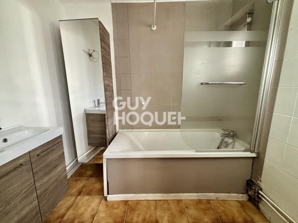 MAISON À VENDRE DE 3 PIÈCES DE 72,00 M²