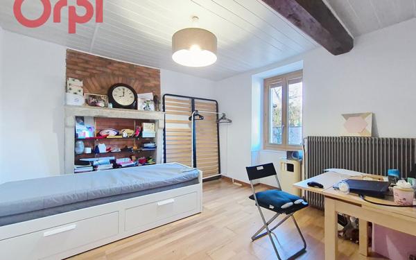 Maison à vendre    8 pièces •  Biozat