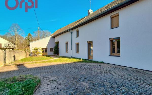 Maison à vendre    8 pièces •  Biozat