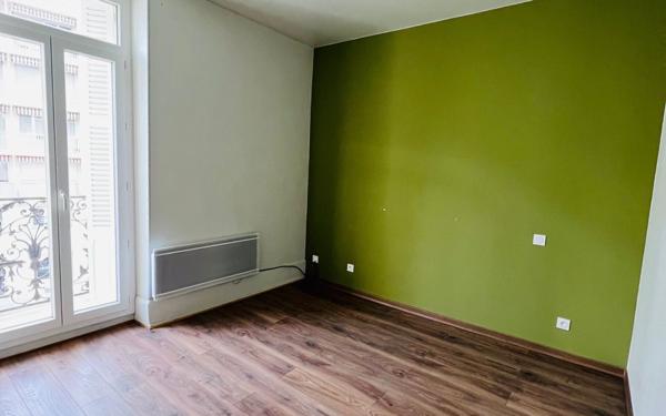 Appartement à vendre    8 pièces • 170 m2 Dijon