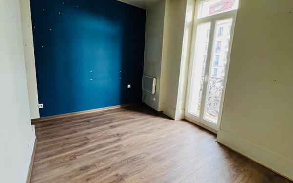 Appartement à vendre    8 pièces • 170 m2 Dijon